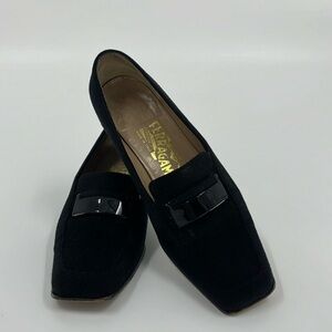SALVATORE FERRAGAMO Women’s Buckle Black Suede Low Heels Size 6.5 EUC